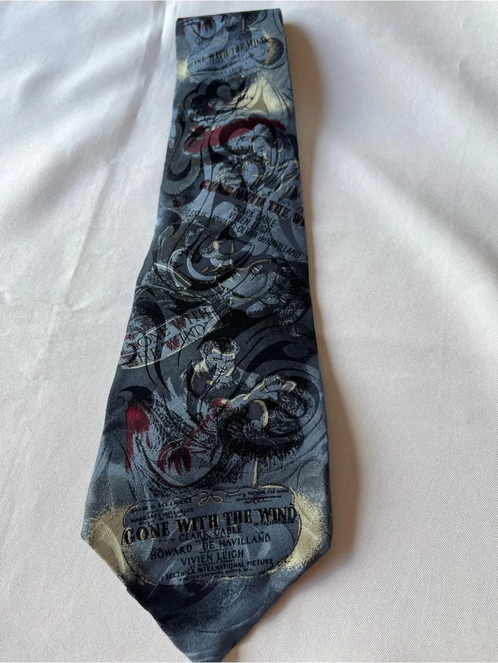 Men's Graphic Silk Tie in Black and Gray
